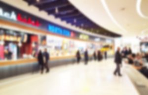 Construcción y gestión en arquitectura detrás de Las Plazas Outlet_ abraham cababie daniel