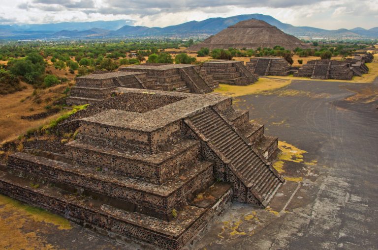 caracteristicas-de-la-arquitectura-del-mexico-prehispanico-abraham-cababie-daniel